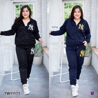 Set Sport 2 ชิ้น #BigSize เสื้อแจ็คเก็ตสกรีนแบรนด์หน้า-หลัง ตีแถบ 2 เส้น มาคู่กางเกงขายาวตีแถบ