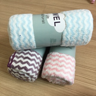 ผ้าขนหนู ผ้าเช็ดตัวนาโน สีพื้น อัดลาย แบบหนา พร้อมส่ง ขนาด70x140