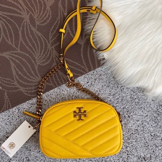 📌Tory Burch Kira Chevron Small Camera Bag  📌Size : 7.17"W x 2.39"D x 4.98"H  📌Shop มีถุงผ้า