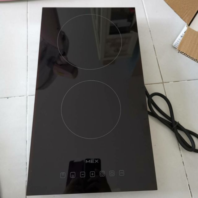 เตาไฟฟ้าฐานเซรามิก MEX รุ่น HVN232 ขนาด 30 ซม. 2 หัวเตา