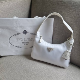 NEW Prada Hobo in White พร้อมส่ง