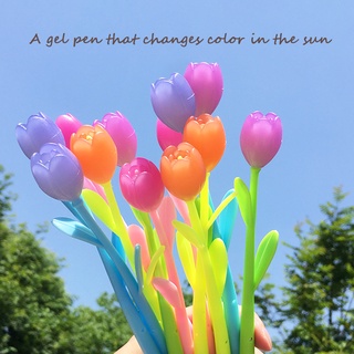ปากกาหมึกเจล 0.5 มม. เปลี่ยนสีได้ ลายดอกไม้ สร้างสรรค์ สําหรับนักเรียน โรงเรียน ของขวัญ ปากกาหมึกดำจะเปลี่ยนสีได้ภายใต้ดวงอาทิตย์