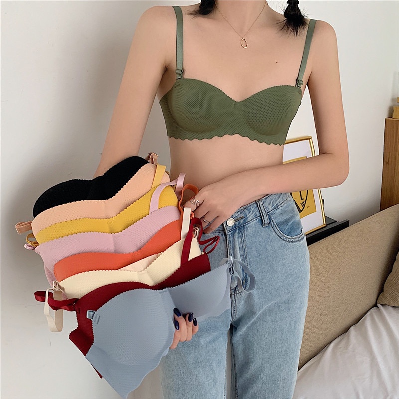 เสื้อชั้นในบราเกาะอก 2in1​ ลายรอยหยัก​ งานเข้าไหม่​ไร้รอยต่อ สีพื้น