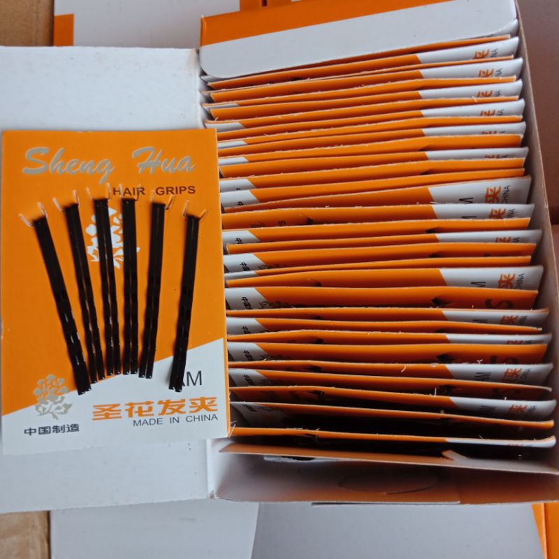 กิ๊ฟเสียบดำ กิ๊ฟเสียบนักเรียน กิ๊ฟติดผม กล่องละ 70 บาท