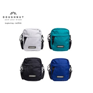 DOUGHNUT BAG : GROUP COMPASS PIONEER :กระเป๋าโดนัทสะพายได้  ดีไซน์น่ารัก  น้ำหนังเบา คุณสมบัติกันน้ำ กระเป๋าโดนัท กระเป๋าสะพายข้าง กระเป๋า กระเป๋าผู้หญิง (รหัสสินค้า 06919)