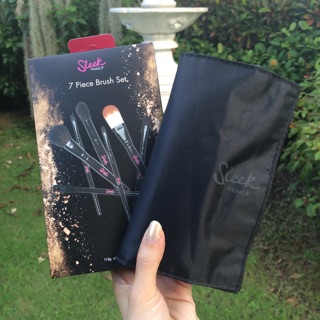 Sleek blush set 7pieces