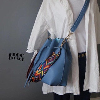 Mini bucket bag with 2 strap