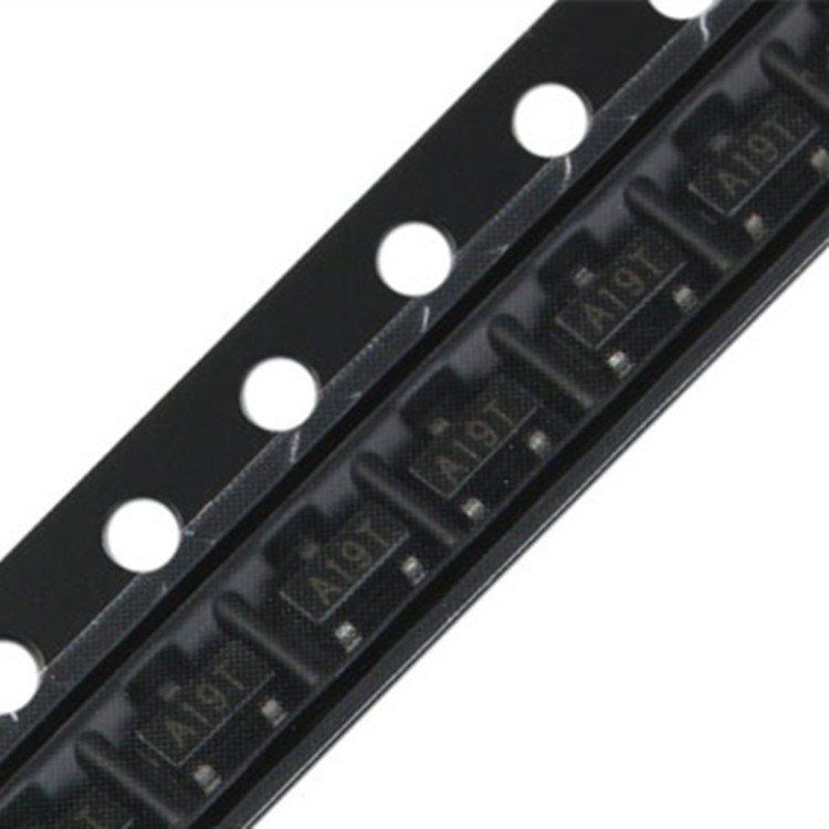 SMD P-Channel MOSFET SOT-23 sot23 AO3401 A19T AO3407 A79T AO3415 AFCP (10 ชิ้น)
