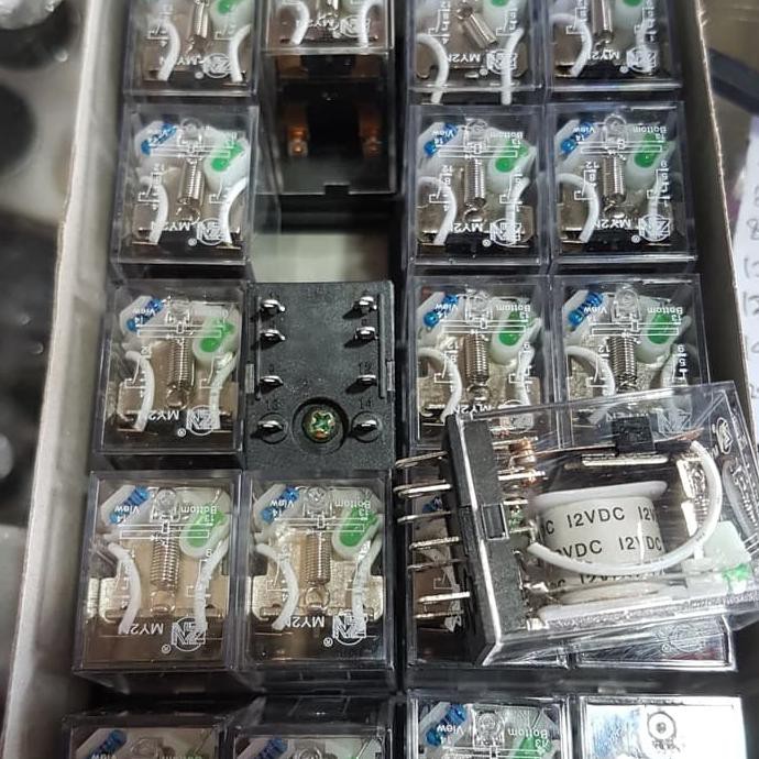 My2N 12V 8P 12 โวลต์ V 8 พินรีเลย์ไฟ Led
