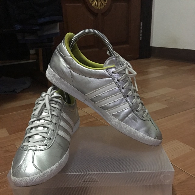 Adidas gazelle รองเท้ามือสองของแท้