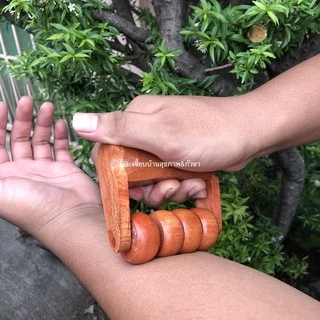 พร้อมส่ง🌿 ไม้ถู ลูกกลิ้งนวดตัว ใช้กดจุดตามตัวตัว ไม้นวดหลัง ทำจากไม้แดงและตาล บรรเทาอาการปวดเมื่อย
