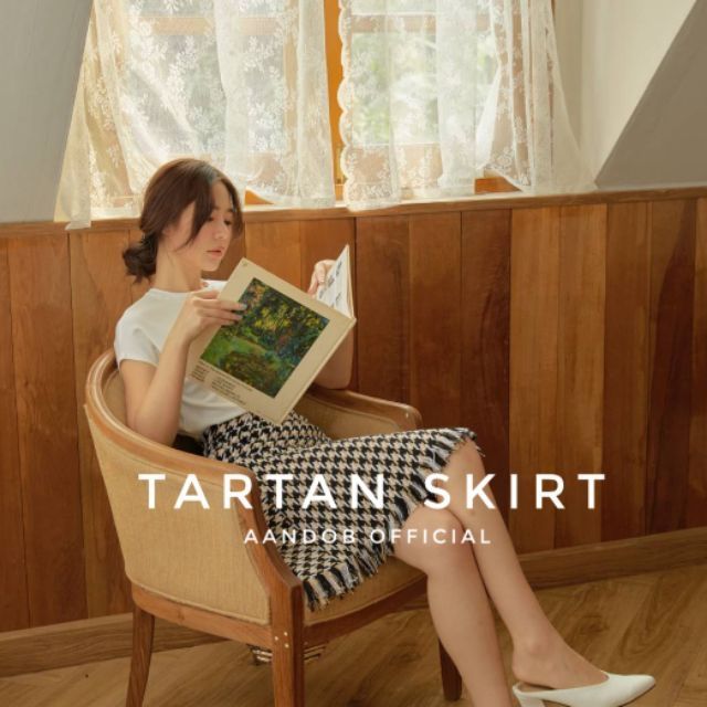 Tartan Skirt จาก AandOB