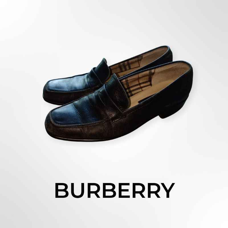 รองเท้าหนังburberryแท้ มือสอง