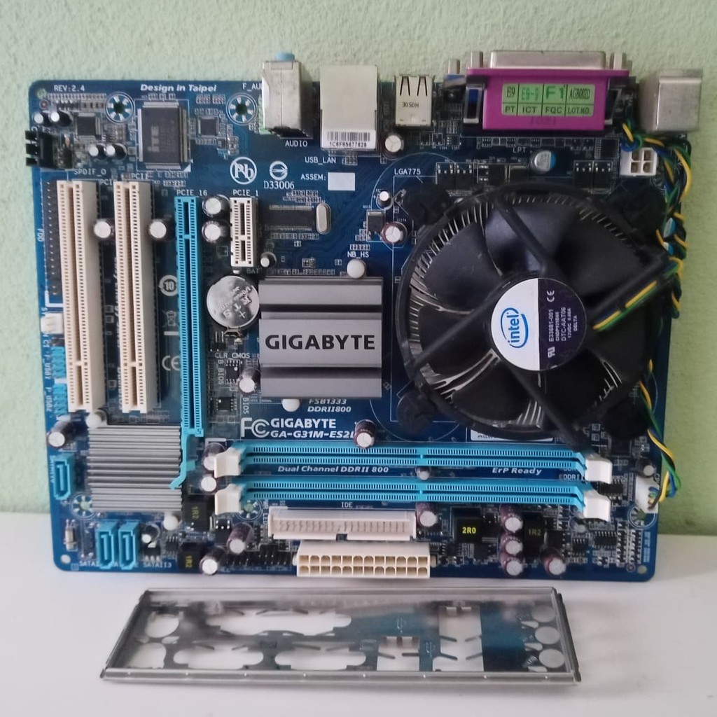 เมนบอร์ด Gigabyte GA-G31M-ES2L+ซีพียู  Intel® Core™2 Duo E7400