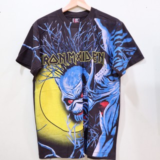 เสื้อวงIron maiden ลายโอเวอร์ปริ้น สไตล์วินเทจ สกรีนทั้งตัว ผ้านอก เสื้อOVP เสื้อวินเทจญี่ปุ่น เสื้อโอเวอร์ไซส์