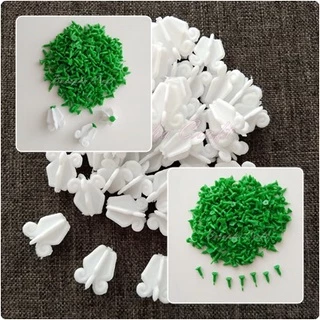 ดอกรักพลาสติก100ดอก / ขั้วดอกรัก10กรัม(300ชิ้น++) ทำพวงมาลัย พานพุ่ม บายศรี ขนาดดอกมาตรฐาน