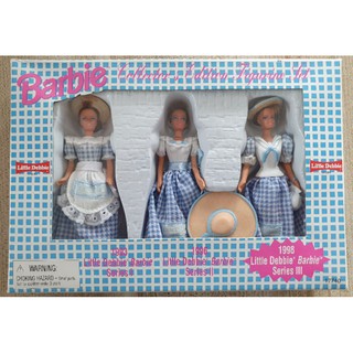 **กล่องไม่สวย** 1998 Little Debbie Barbie Series 3 Collectors Edition Figure Set Mattel 17740 ขนาดประมาณ 5 นิ้วค่ะ
