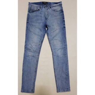 LFT DENIM (Skeinny) ยีนส์ฟอกซีดเย็บขาต่อหน้า สภาพดี