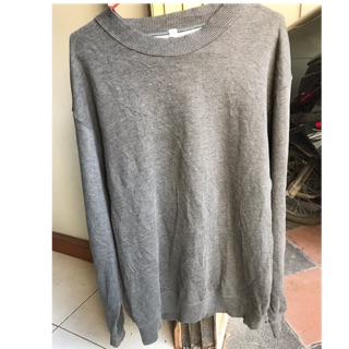 Uniqlo sweater size l ถูกสุดๆ อก46-50” ยาว27” ไร้ตำหนิ