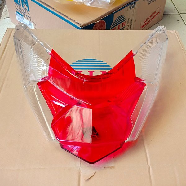 Mika ไฟหยุดหลัง vario 125 150 led เก่า K59 ยี่ห้อ win