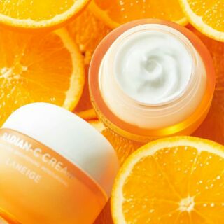 LANEIGE Radian-C Cream  ขนาด 50 ml 
ที่พกวิตามินซีมาเต็มกระปุก!!