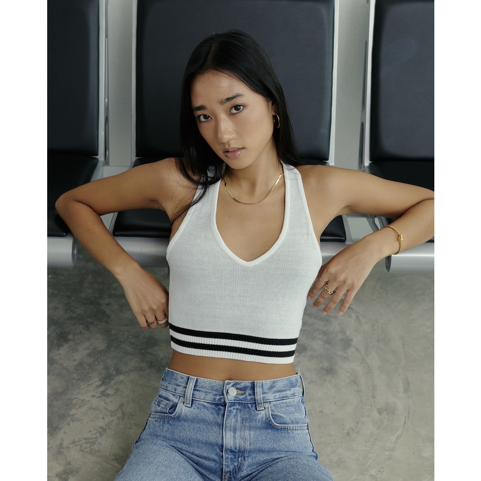 RUMON OFFICIAL - Knit Backless Halter Tank Top เสื้อครอปคล้องคอผ้า knit ...