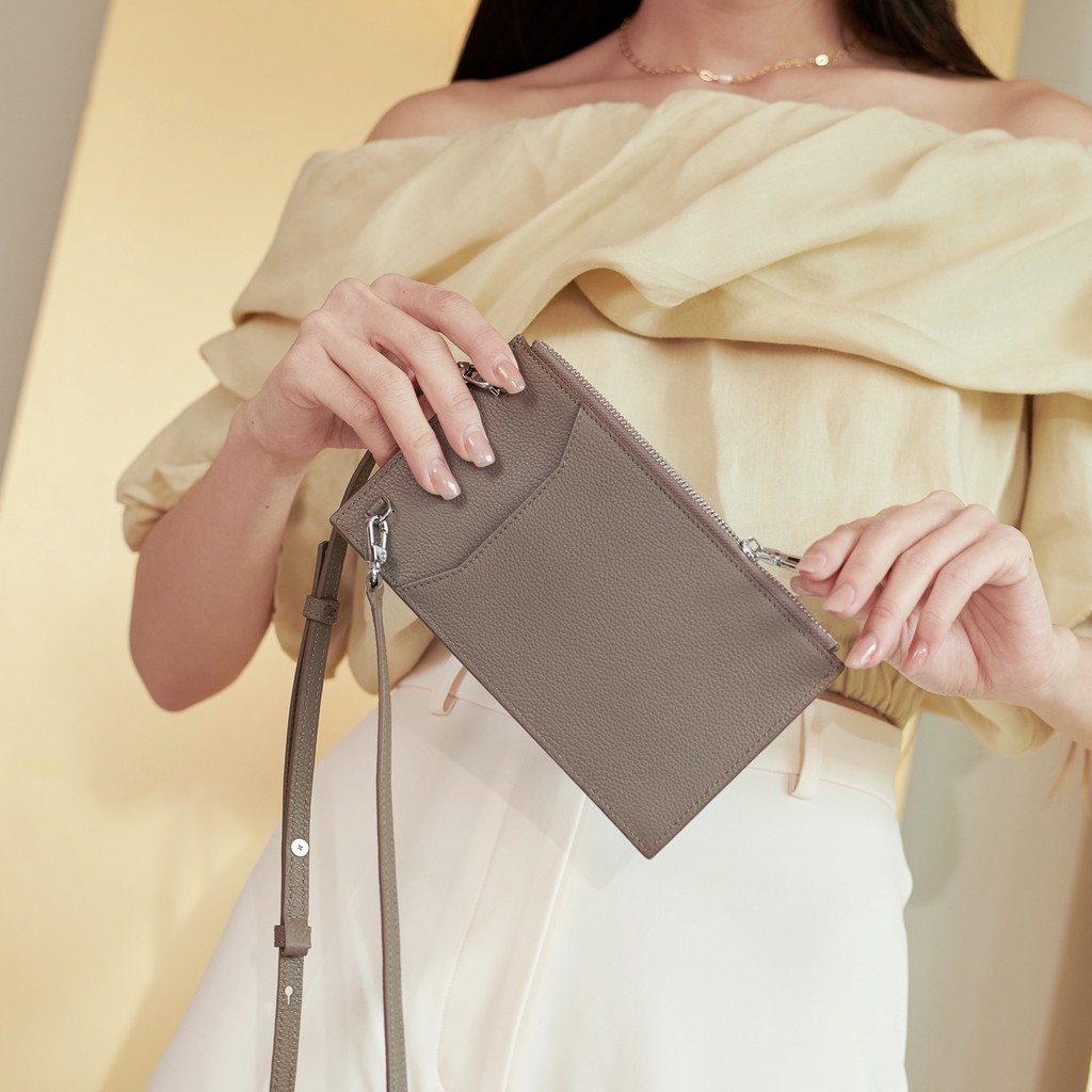 BACK IN STOCK*  Bestseller RENE Phone Bag - รูปที่ 5