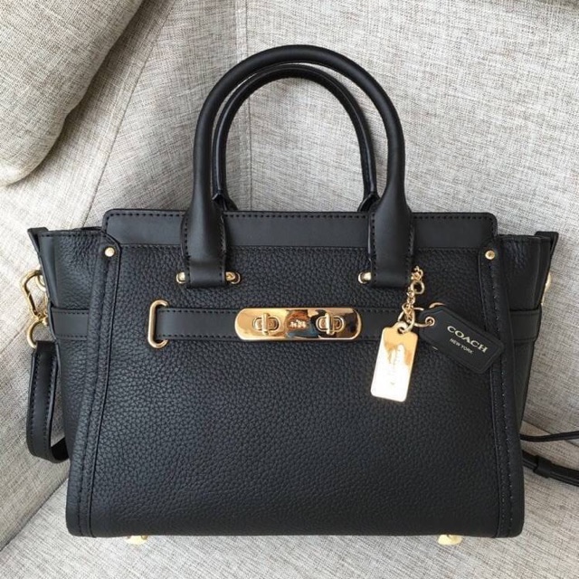 💕Brand : Coach Swagger 27 Pebble Leather Satchel Black