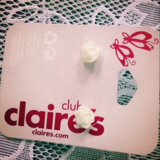 Sale75%#ต่างหูกุหลาบขาว claires