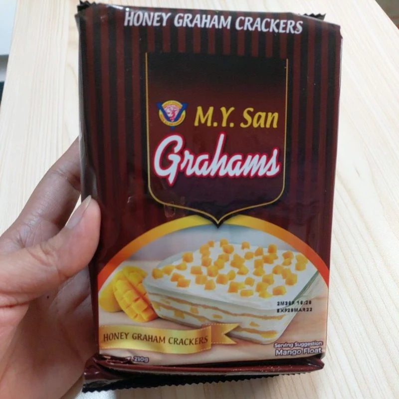 M.Y San Honey Grahams crackers
