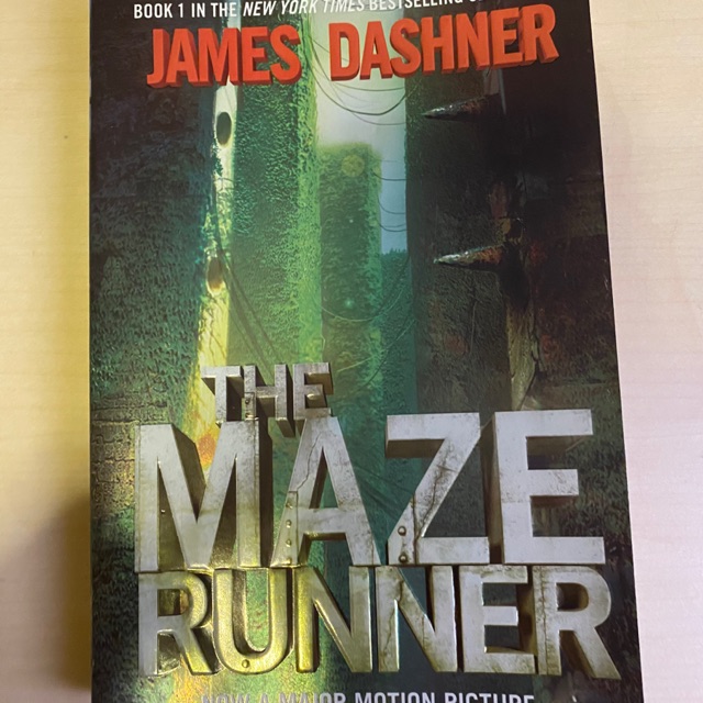 หนังสือเดอะเมซรันเนอร์ the maze runner *รวมส่ง*