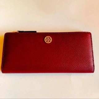 งาน Shop torybruch WALKER ZIP SLIM WALLET In Dark Rhubarb Dark Gold สีแดงเบอกันดี ตัด logo ทอง