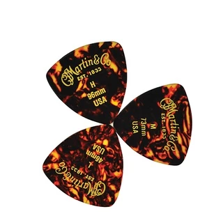 ปิ๊กกีตาร์ Martin #2 Guitar Picks Shell ทรงสามเหลี่ยม ลายกระ