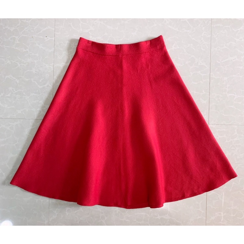 กระโปรงไหมพรมยืด สีแดงสด แบรนด์  IEDIT 🇯🇵Japan