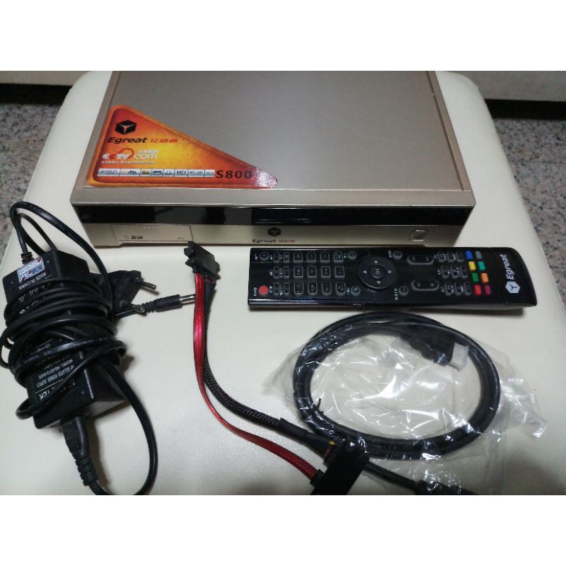 HD player Egreat รุ่น S800 พร้อม hdd 1 tb + หนังสะสมประมาณ 160 เรื่อง