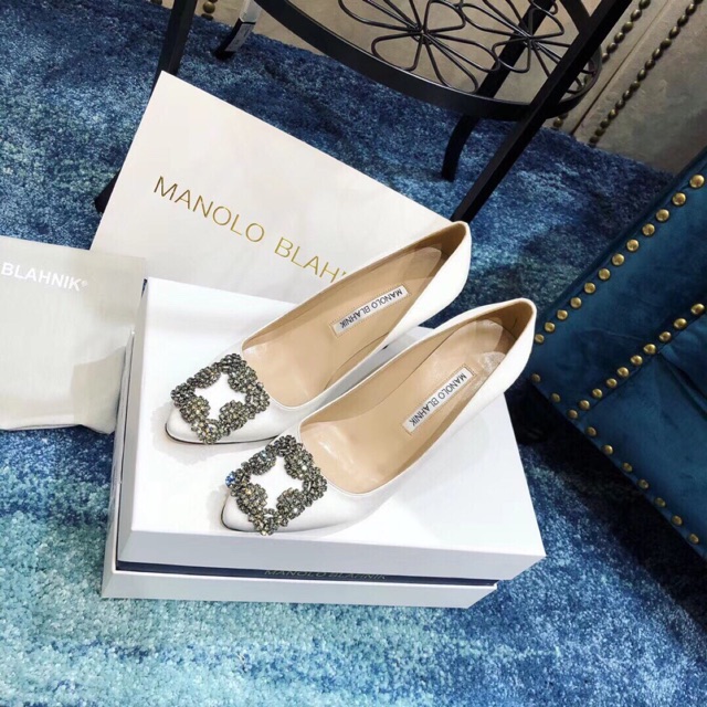 รองเท้าRoger สวยหรูหรามาก G.PK VIP อุกประกรณ์มาก