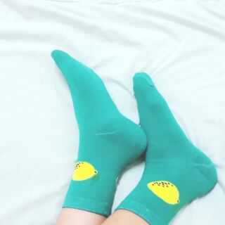 Medium Lemon Socks