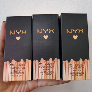 รองพื้น NYX matte liquid Foundation M521