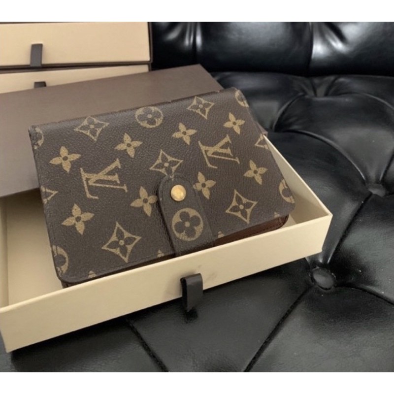 พร้อมส่งLVมือ2แท้💯กระเป๋าสตางค์ หลุยส์ แท้อเมริกา USED Louis Vuitton Porte papier  zippe Zipped wallet with ID paper