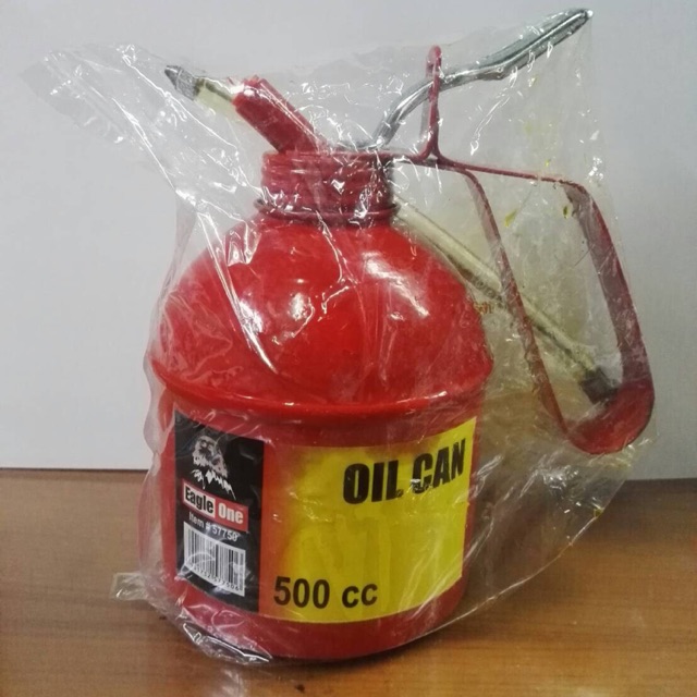 กาหยอดน้ำมัน สายอ่อน ขนาด 500cc ยี่ห้อ Eagle one