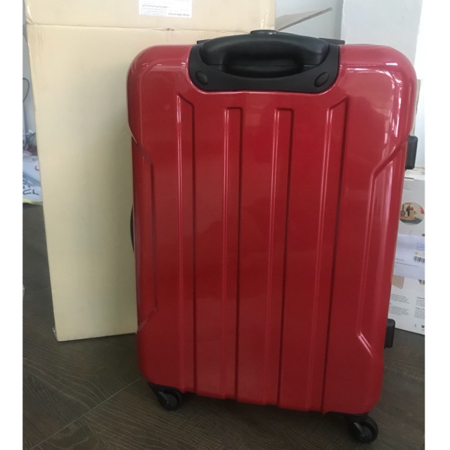กระเป๋าเดินทางล้อลาก สีแดง 26นิ้ว กระเป๋าของFirst Choice