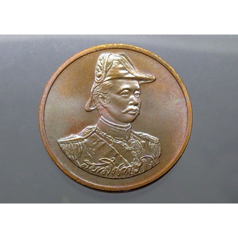 เหรียญทองแดงพระรูป ร5 เหรียญที่ระลึกป้อมพระจุลจอมเกล้า รัชกาลที่5 กองทัพเรือสร้าง ปี 2537 ขนาด 3 เซ็น ไม่ผ่านใช้ ซองเดิม