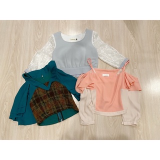 #ส่งต่อ sales ท๊อป 3 ชิ้น Size S