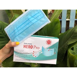 แมส ฟ้า 4 ชั้น Hero Pro 1 กล่อง 50 ชิ้น