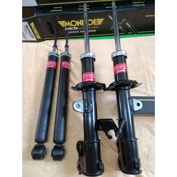 โช๊คอัพ​ Kayaba​ excel​-G​ nissan​ ​almera​ 2017