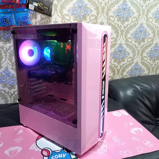 คอมพิวเตอร์เล่นเกม Core i3-6100 / ram 8 GB / ssd 120GB / GTX 1070 8G เล่นเกม พร้อมใช้งาน