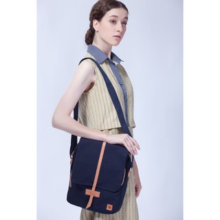 กระเป๋าผ้าแคนวาส Big Foot รุ่น Seace cross body  สีกรม