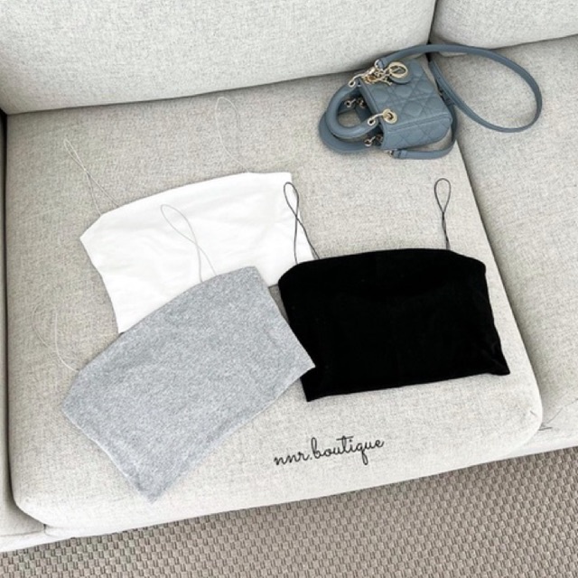 NEWDEAW เสื้อสายเดี่ยวครอป | nnr.boutique