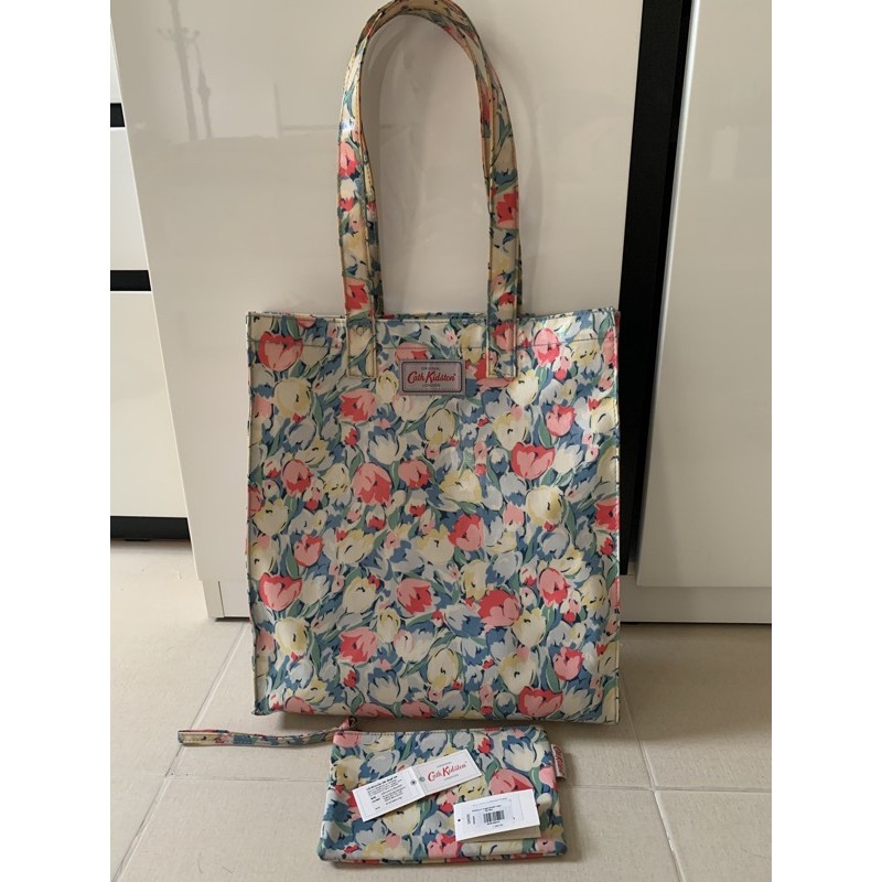 กระเป๋า cath kinston แท้💯 จาก shop มือสอง