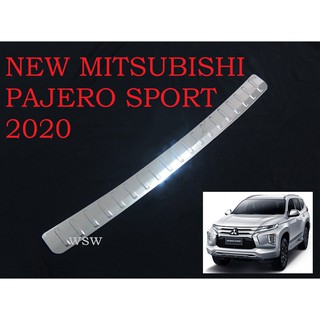 (1ชิ้น) กันรอยท้ายรถ มิตซูบิชิ ปาเจโร สปอร์ต 2016 - 2022 ชายบันไดประตูหลัง MITSUBISHI PAJERO SPORT FACE LIFT ของแต่ง